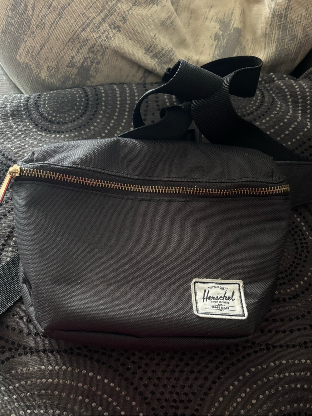 Herschel Supply Company settlement hip Bag